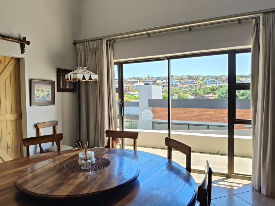 4 Bedroom Property for Sale in Wavecrest Eastern Cape